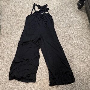 Elegant Black Sleeveless Jumpsuit